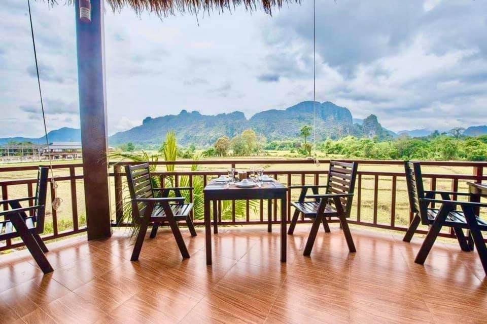 Vang Vieng Savanh Sunset View Resort Exteriör bild