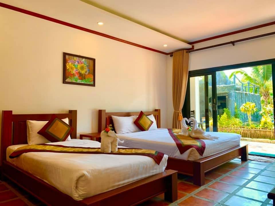 Vang Vieng Savanh Sunset View Resort Exteriör bild