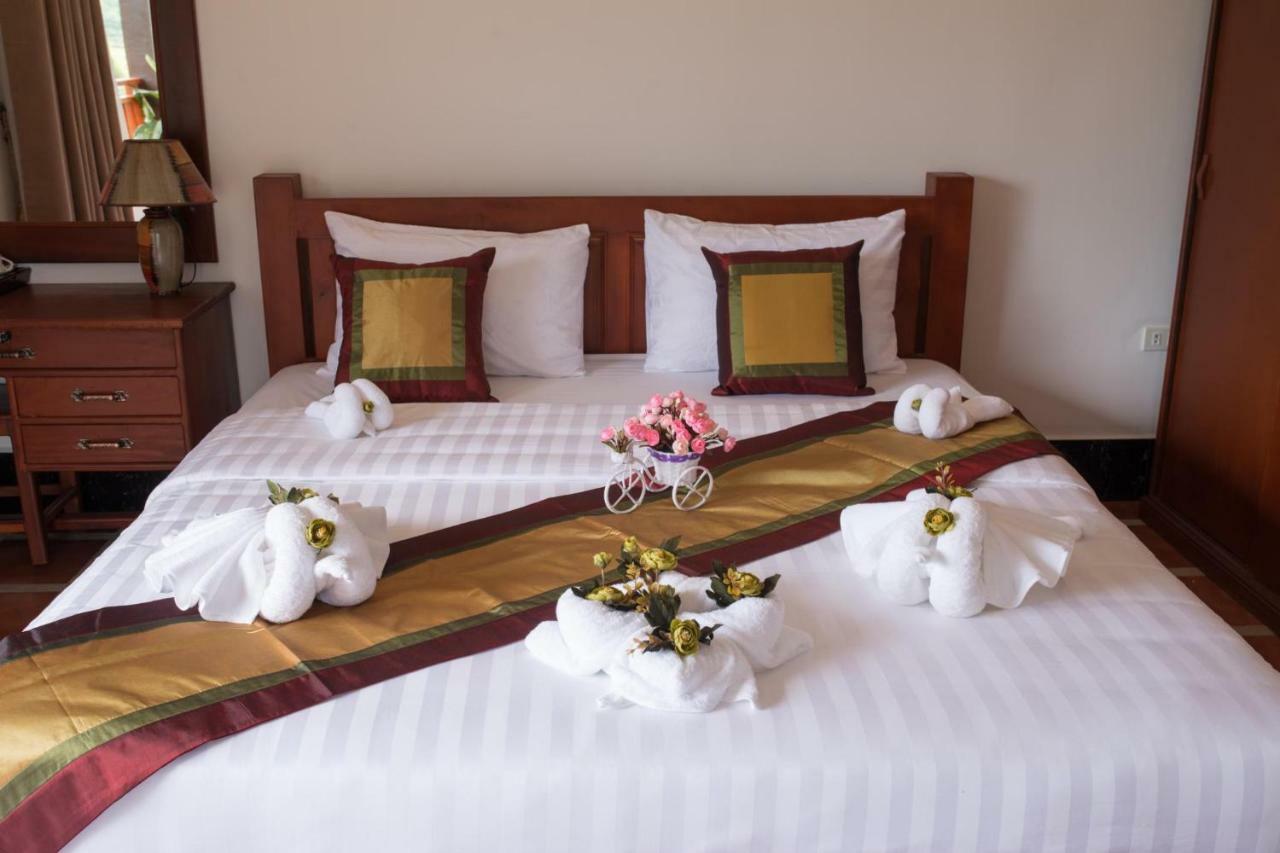 Vang Vieng Savanh Sunset View Resort Exteriör bild